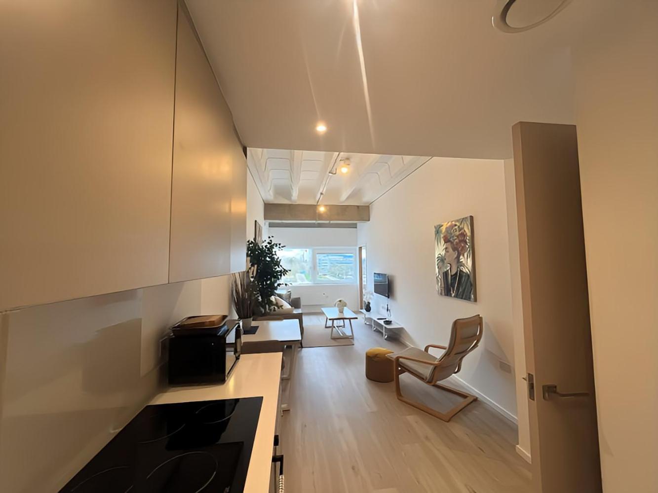 1Br Luxury Flat At Train Station - Long Stays Welcome - Just Ask Milton Keynes Exterior photo